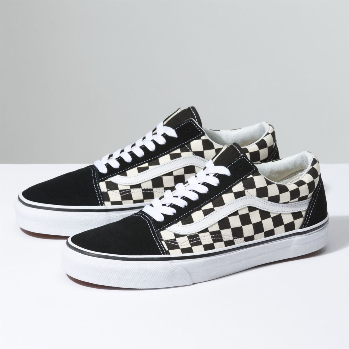 VANS - Zapatillas Unisex UA Old Skool Checker Negra VANS.