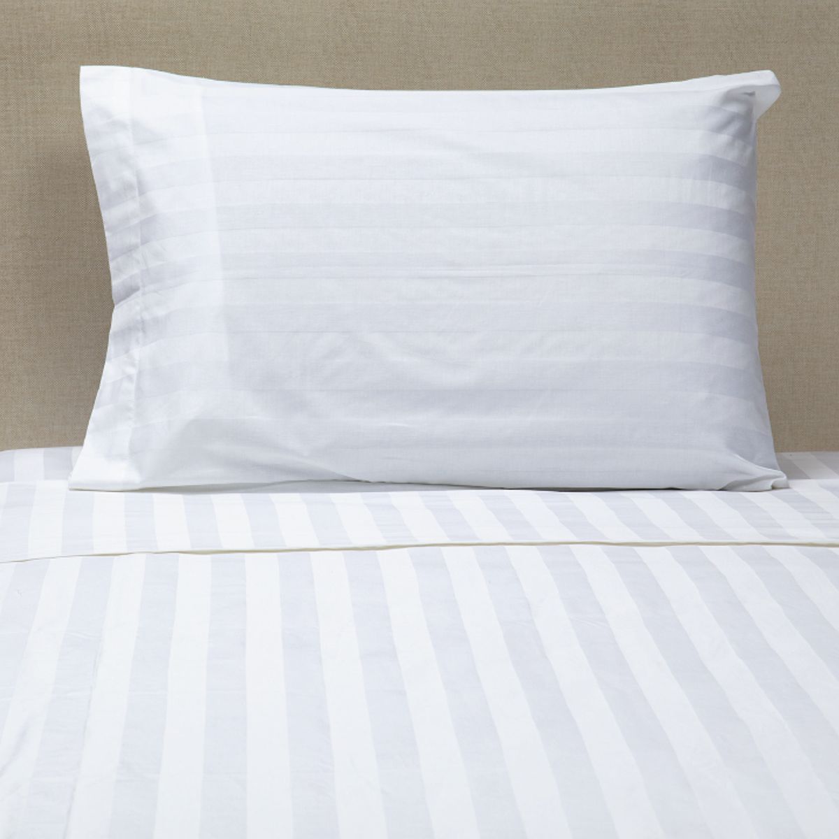 RELAN - Juego de Sábanas Blancas Rayadas 300 Hilos 1,5 Plazas Relan