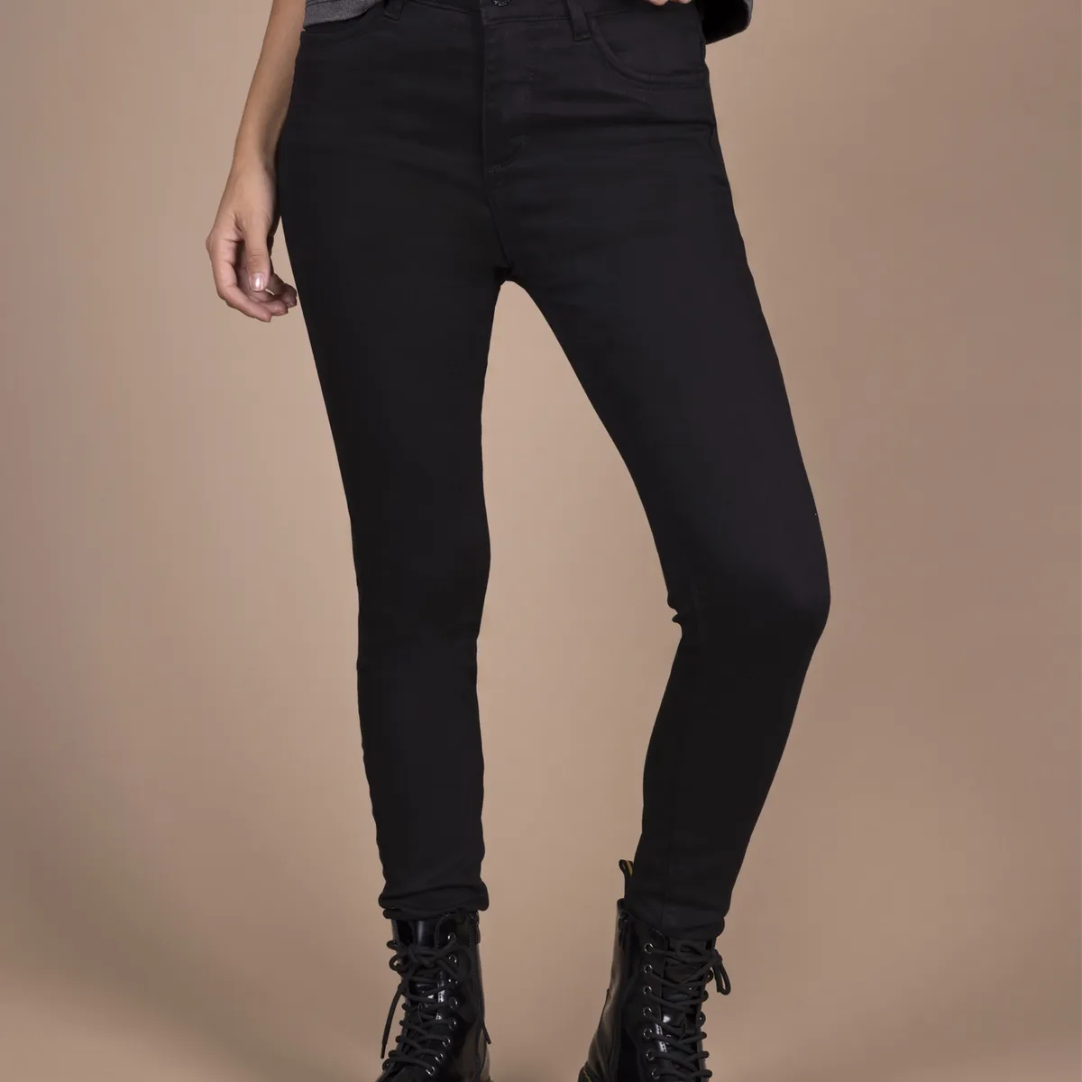 EFESIS - Jeans Skinny Tiro Medio Mujer Efesis
