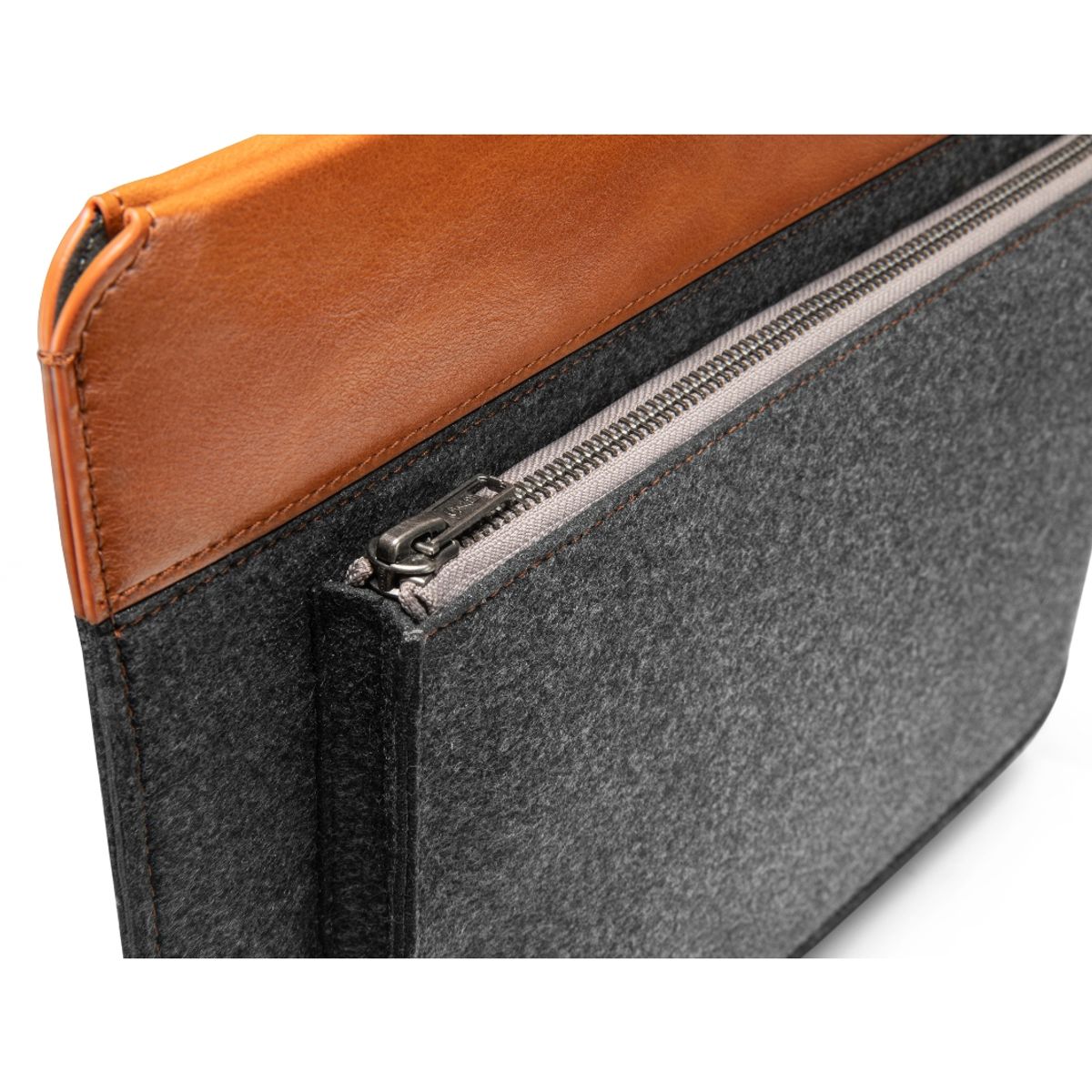 TOMTOC - Tomtoc Funda Ultrafina H16 para MacBook Pro 16