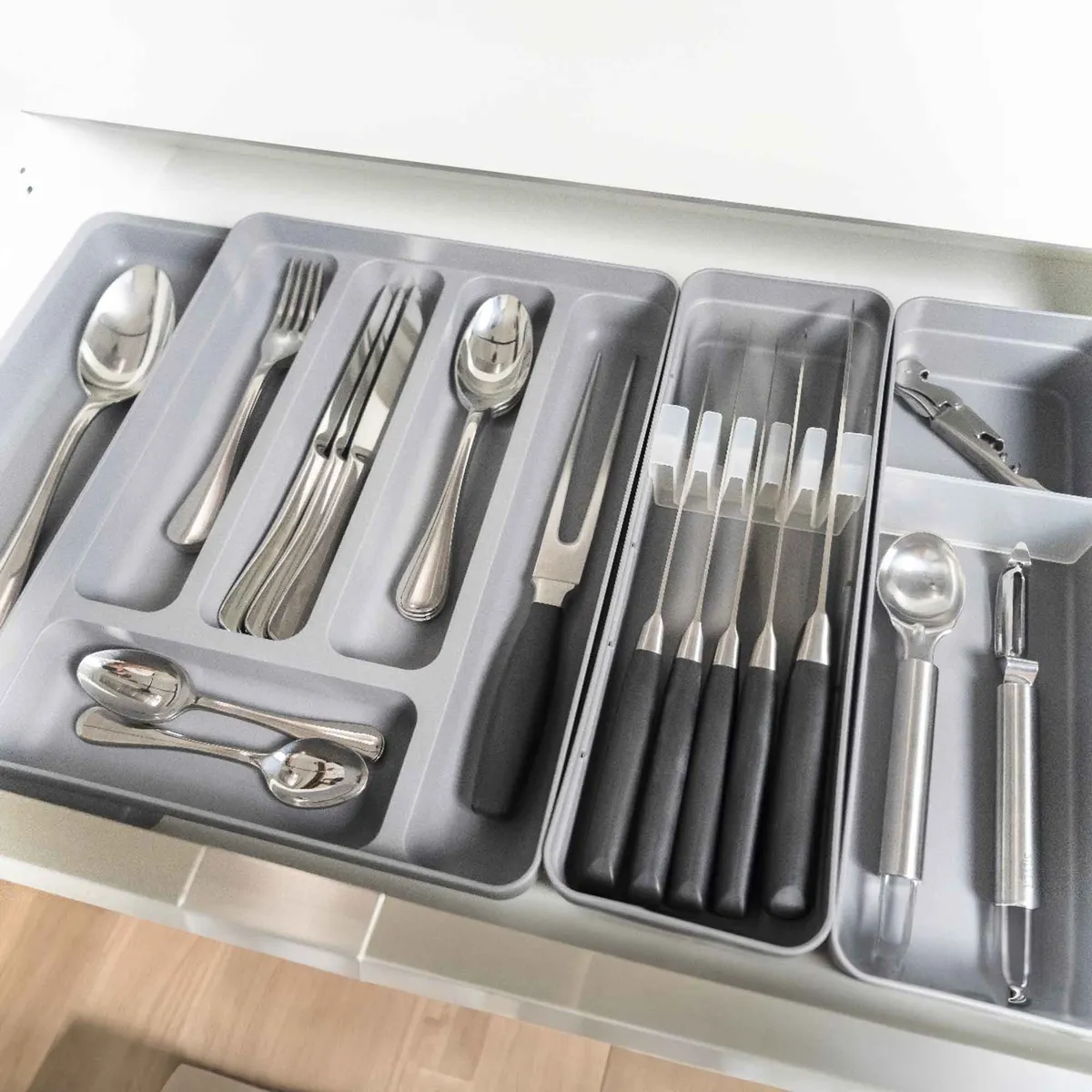 OU - Conjunto Organizador Cubiertos Gris OU