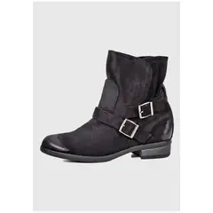 EDA MANZINI - Botín Calanica Negro