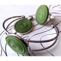 CATHALIFAUDJOYAS - Conjunto tres piezas gamuza