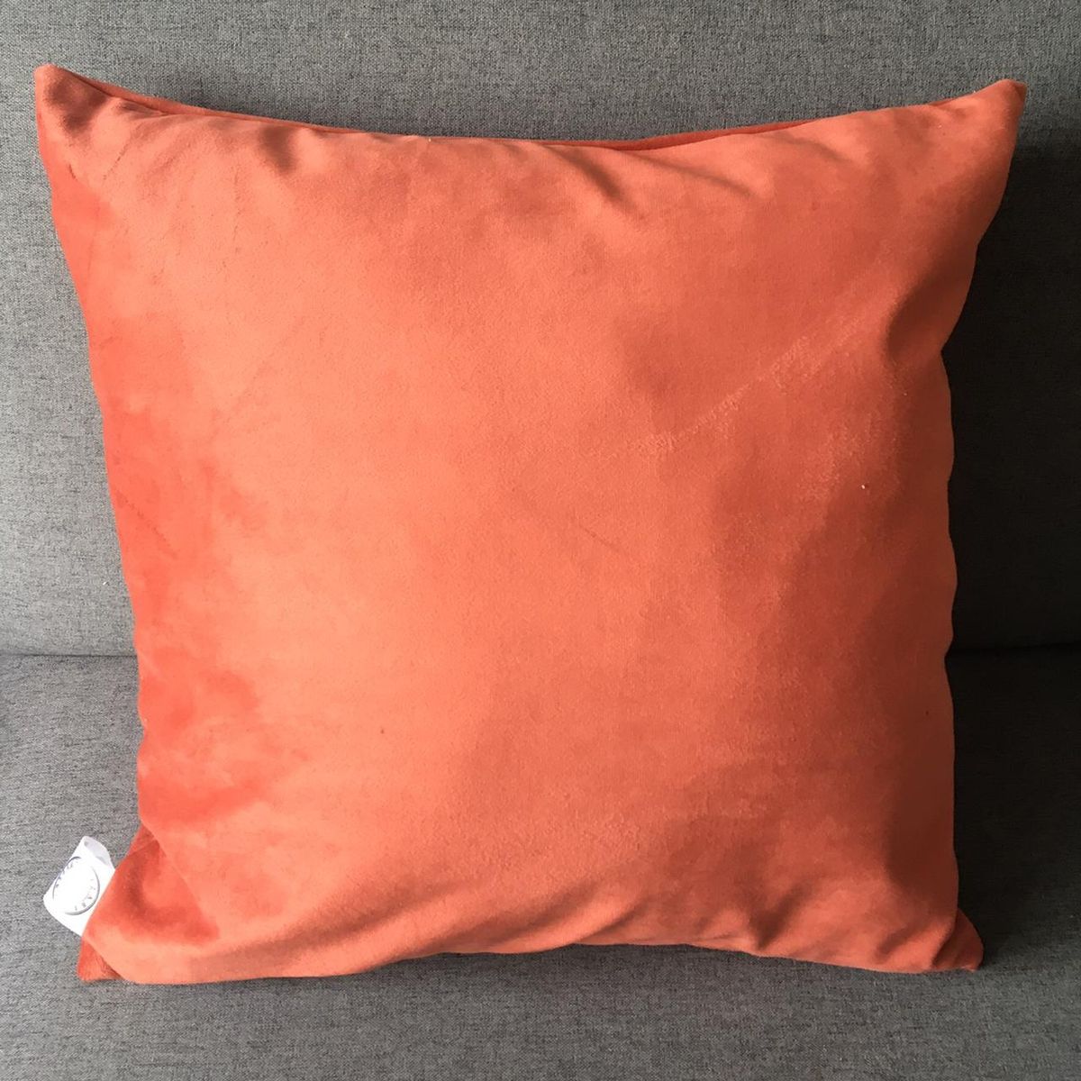 ELIZABETH PEPER - COJIN DECORATIVO DISEÑO NARANJO SALMON 45X45 RELLENO.