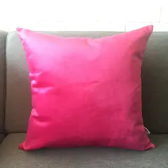 ELIZABETH PEPER - FUNDA COJIN DECORATIVO DISEÑO SUAVE ROSA FUCSIA 50x50.