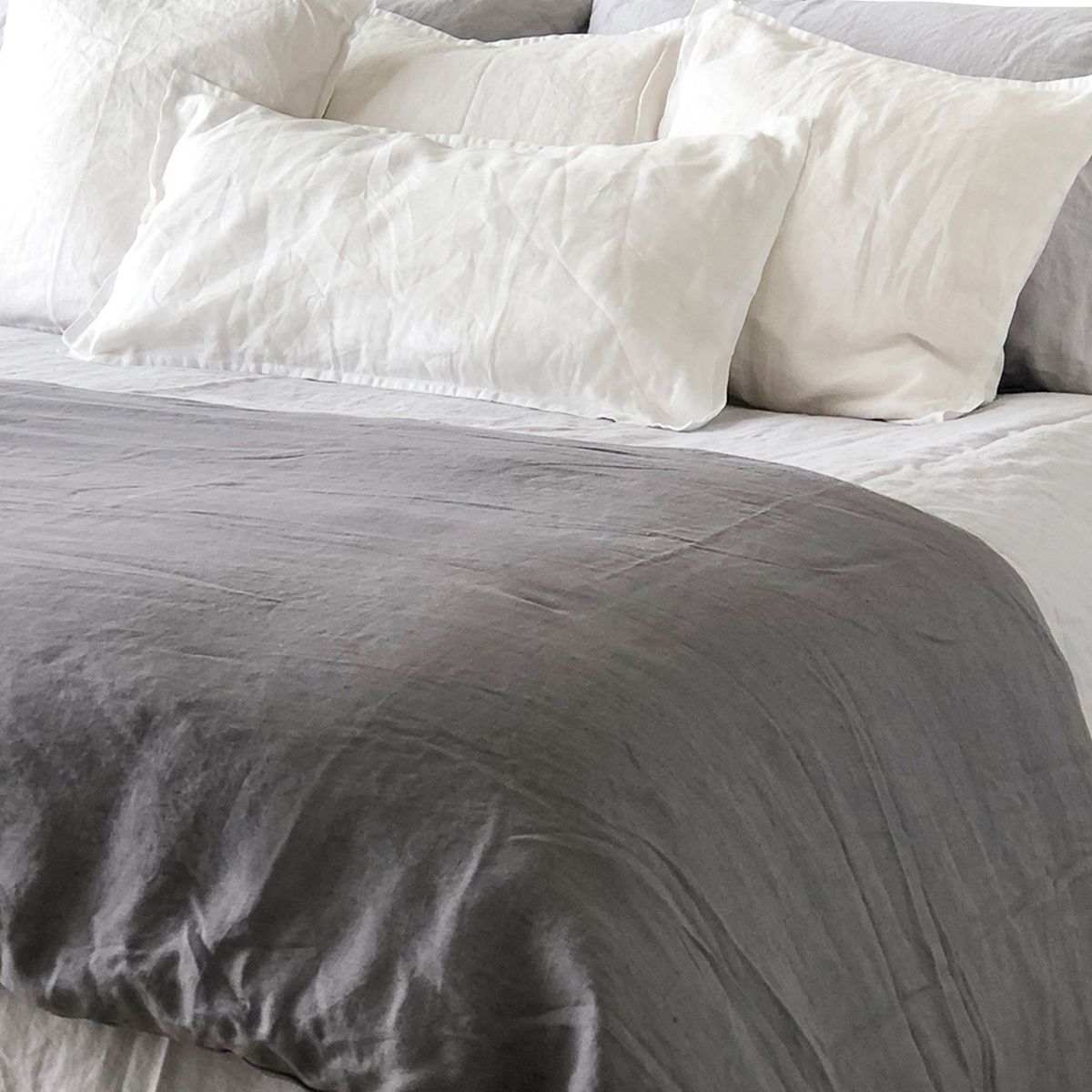 NATURALINO - Piecera Lino Loa Mini - 180x100 cms - Gris Oscuro - Naturalino