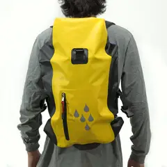 SOCOTRA - Mochila impermeable Yosemite Amarilla