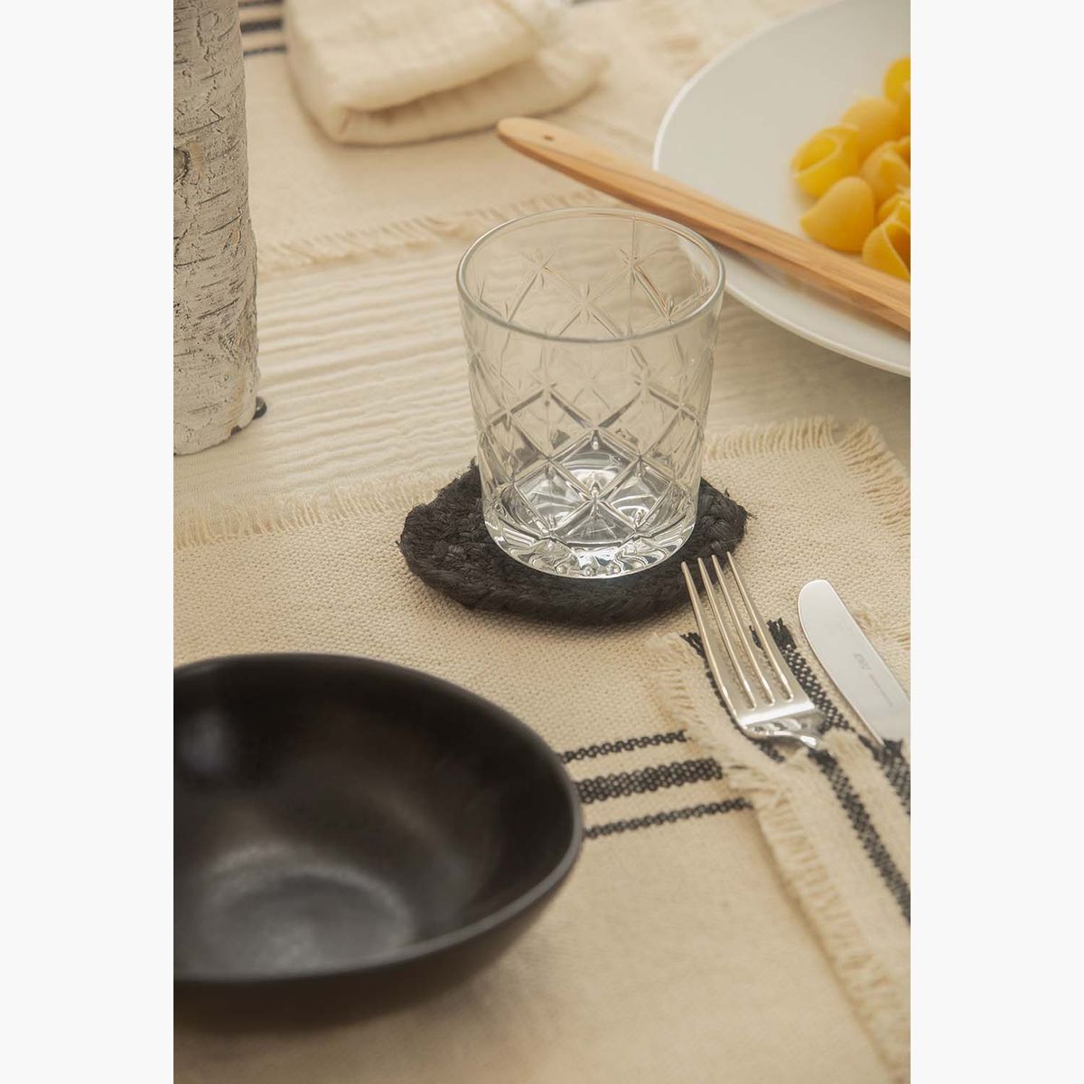 CALMA HOUSE - Set 4 Posavasos Ural Negro Calma House