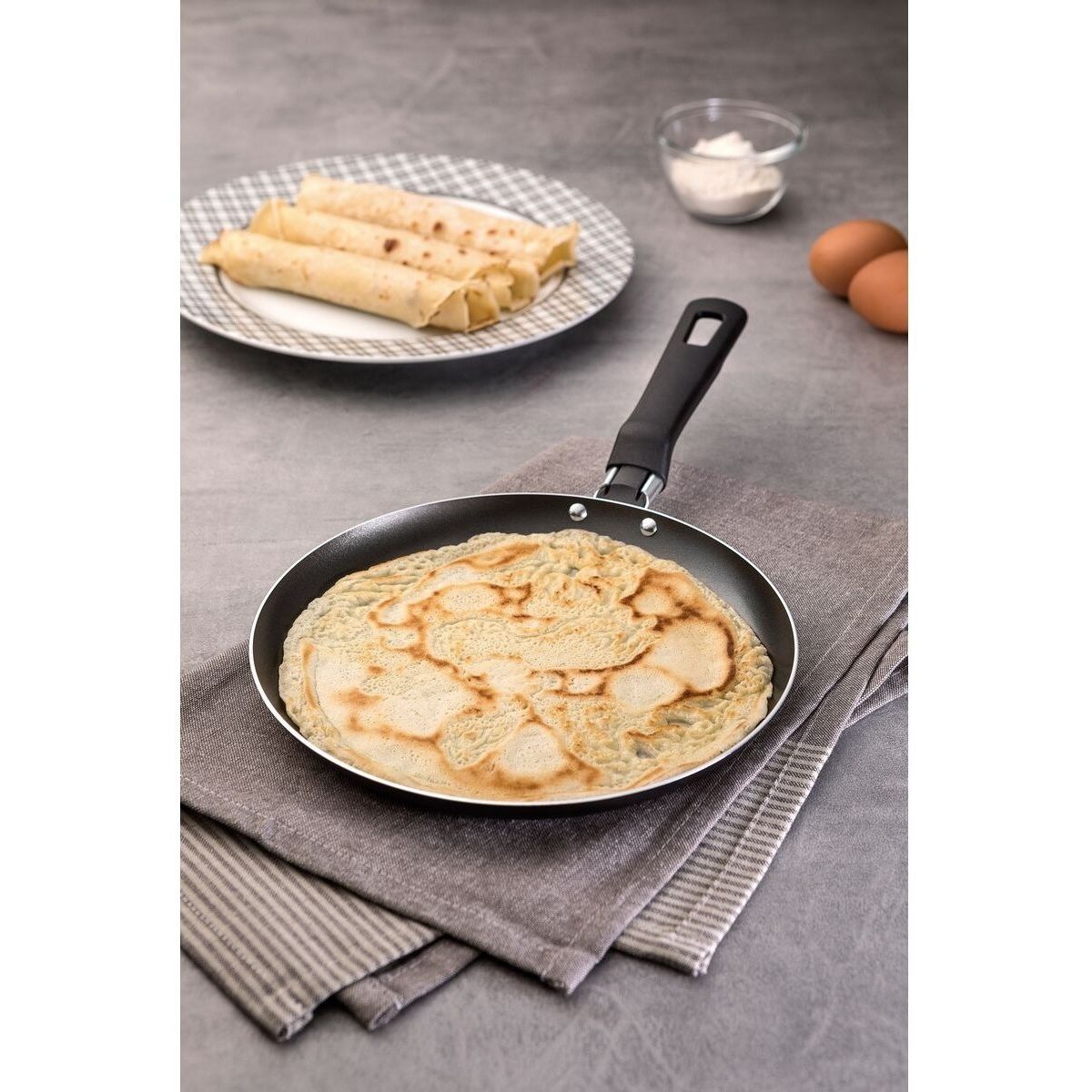 TRAMONTINA - Panquequera Tramontina Antiadherente 22 Cm Rojo