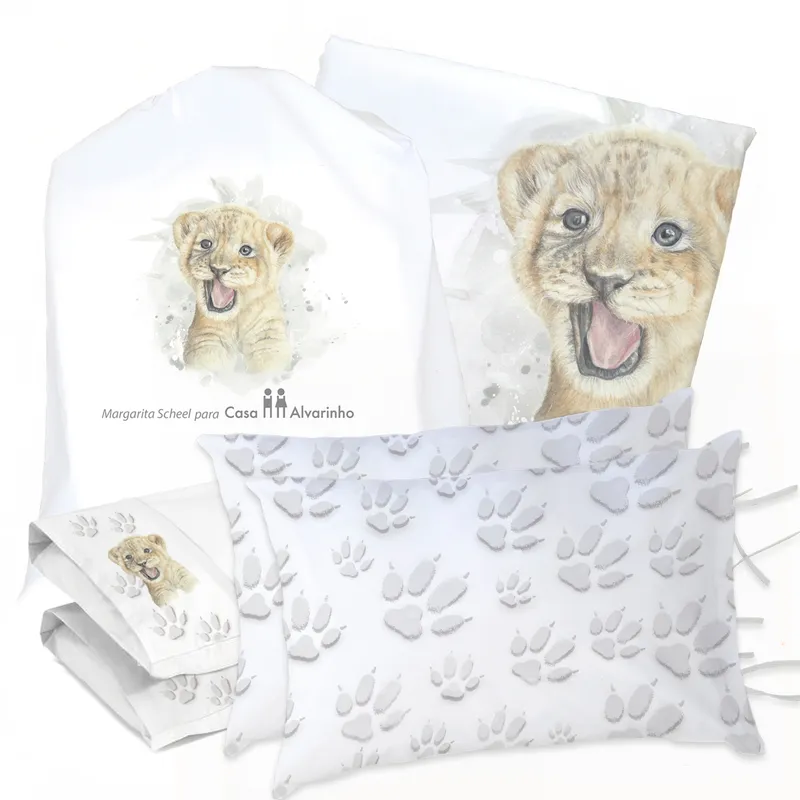 MARGARITA SCHEEL BY CASA ALVARINHO - JUEGO DE CAMA FUNDA DE PLUMÓN + SABANA BAJERA + 4 FUNDAS ALMOHADA LEÓN VALIENTE SUPER KING
