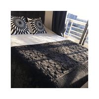 Piecera de Cama Polar con Tela Reversible - Negro