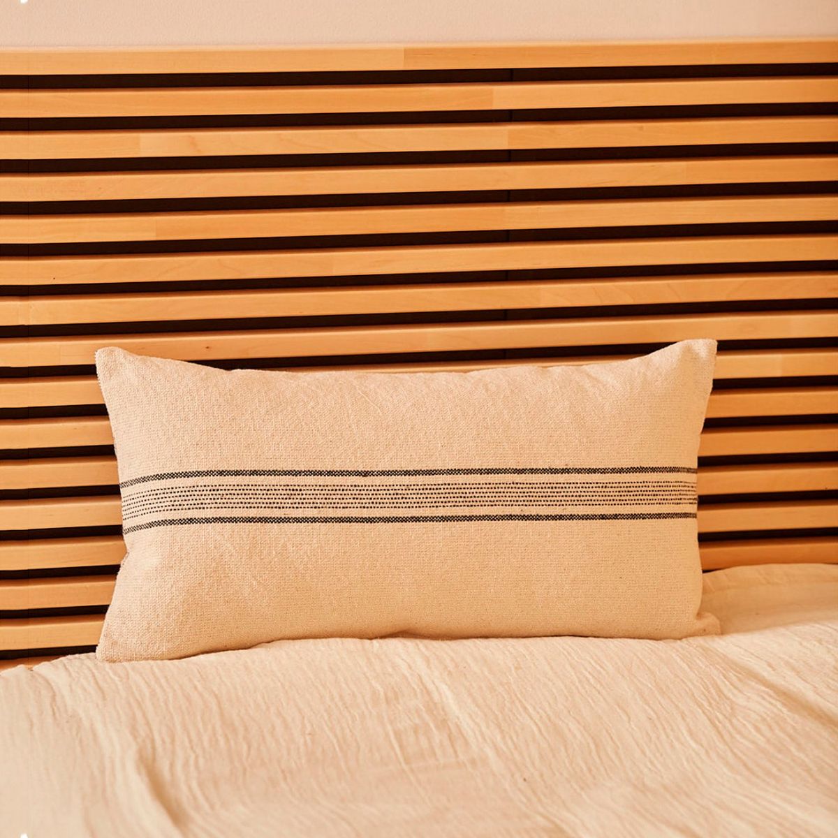 CALMA HOUSE - Funda Cojín Capri 30x60 Negro Calma House