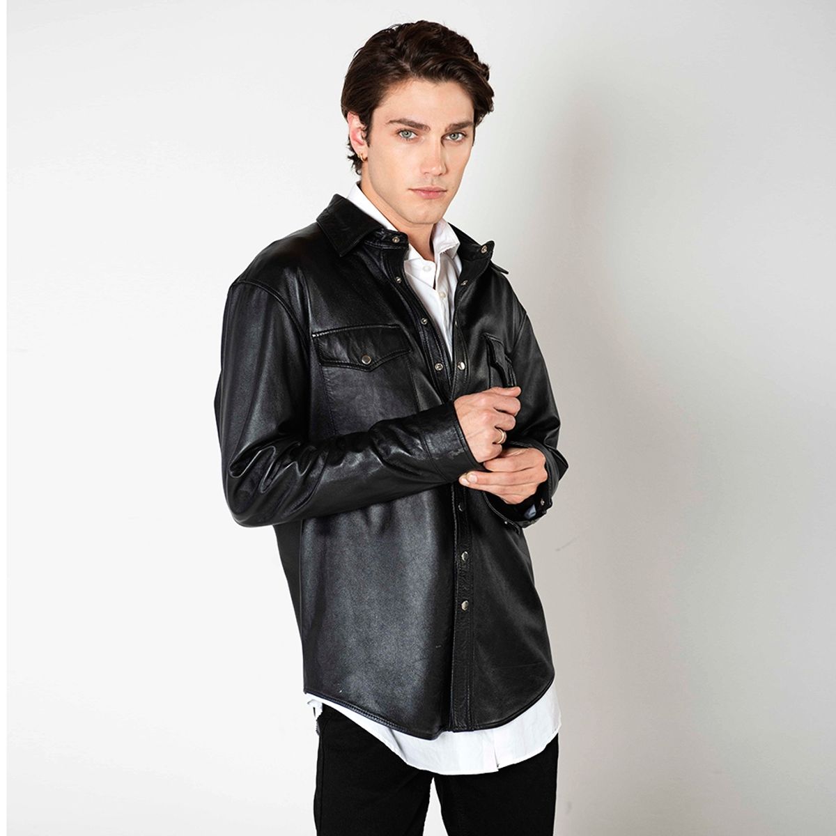 AMEN LEATHER - Camisa de Cuero Oversized Rai Negra Amen