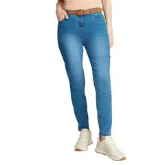 CURVI - Skinny Jeans Azul Claro Con Cinturón