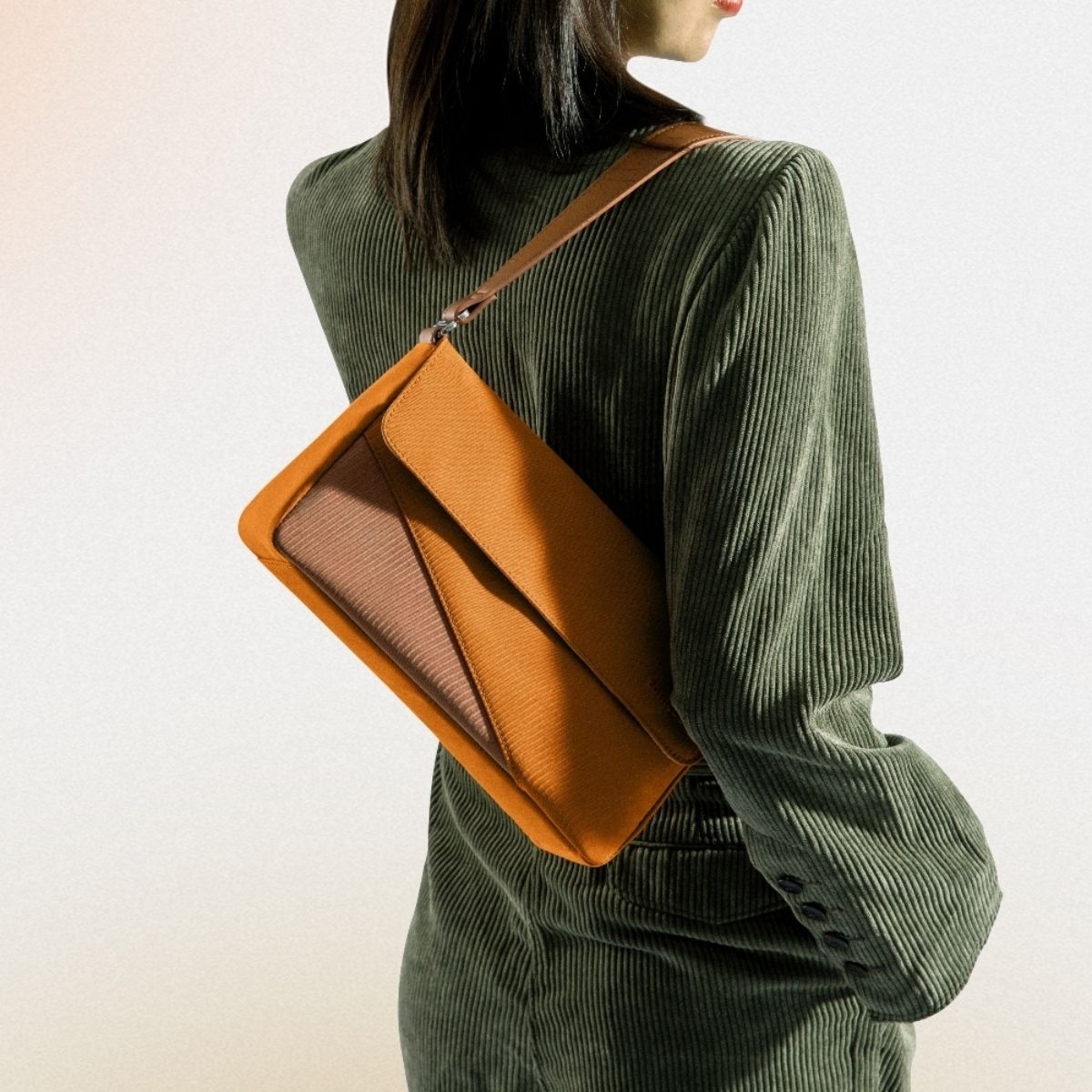 TOMTOC - Tomtoc Lady Bolso Para Nintendo Switch OLED- Orange