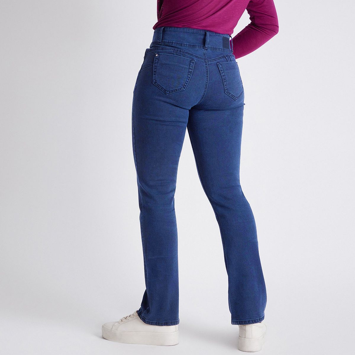 CURVI - Jeans Push Up 2 Pierna Recta CURVI