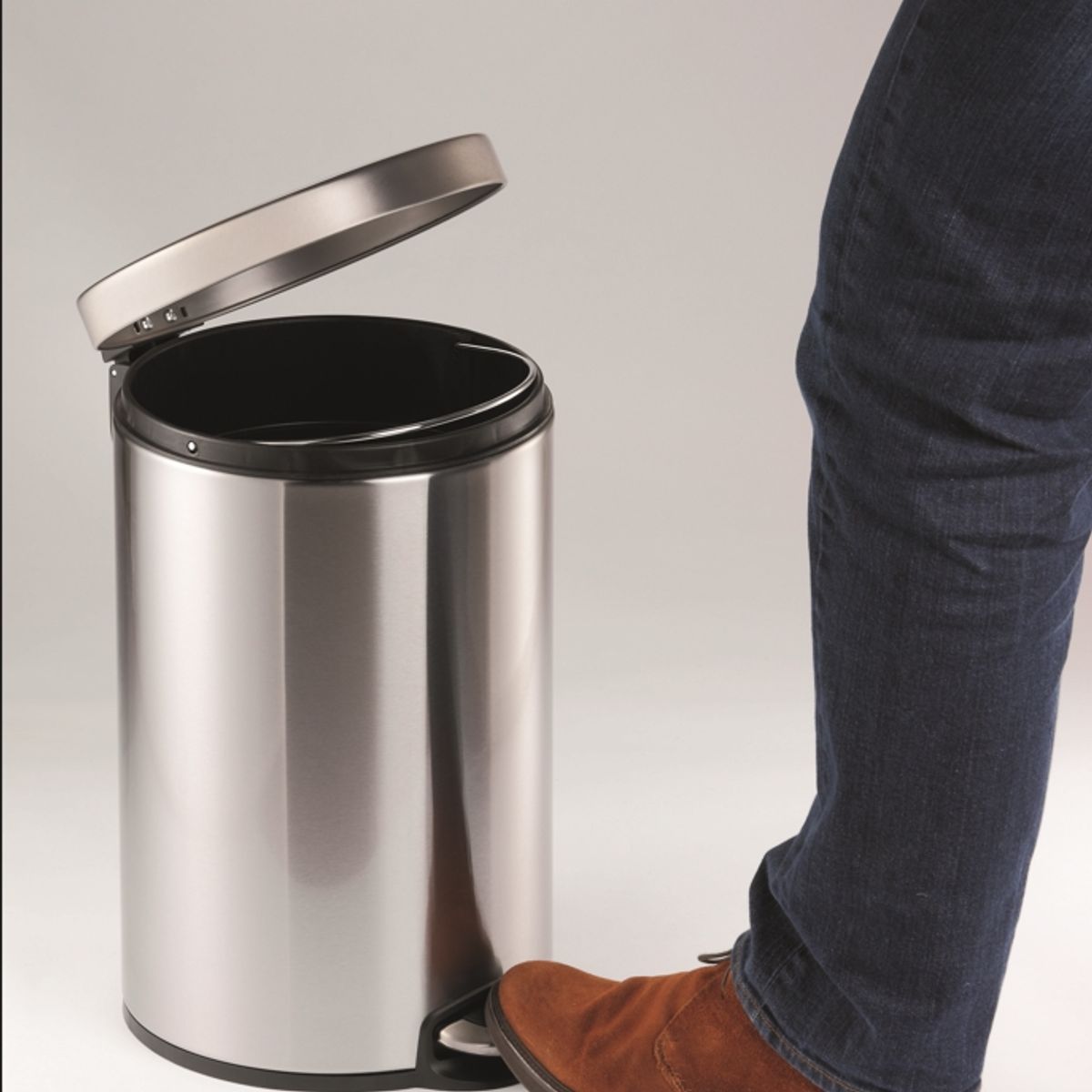 DURABLE - Papelero 5L Acero Inoxidable Durable Con Pedal