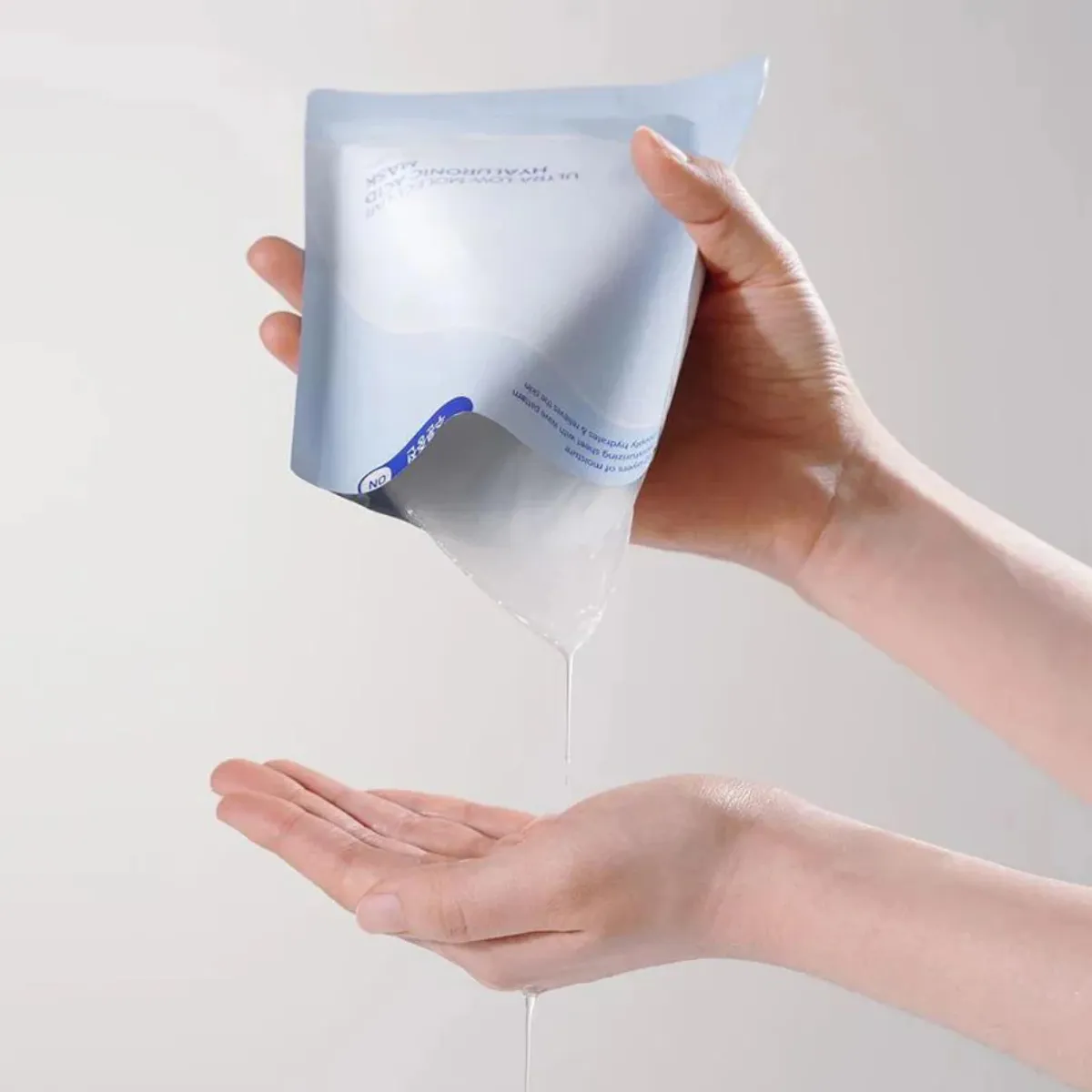 ISNTREE - Mascarilla Facial de Ácido Hialurónico Isntree