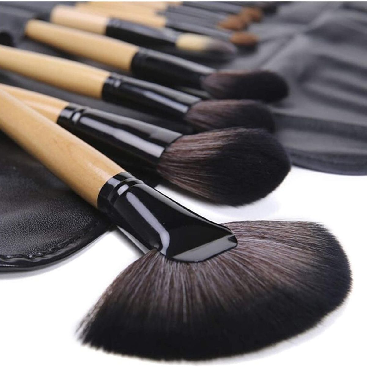 DETODOYMAS - Set 32 Pinceles Y Brochas Maquillaje + Bolso Organizador DETODOYMAS