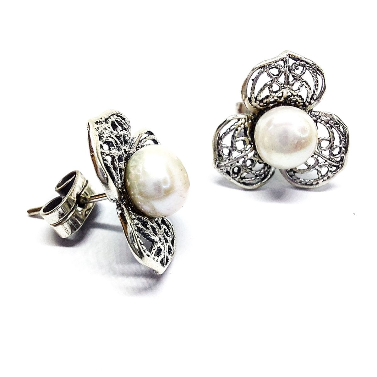 MOR JOYAS - Aro Plata Ley 950 Flor Perla Tres Pétalos