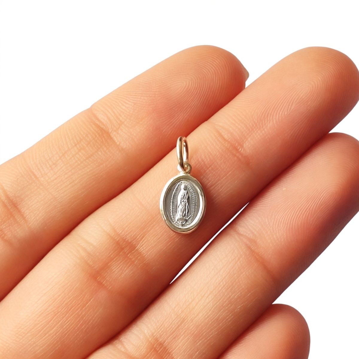 COGGIOLA - Colgante Medalla Mini Virgen De Guadalupe 7mm Plata Fina 925
