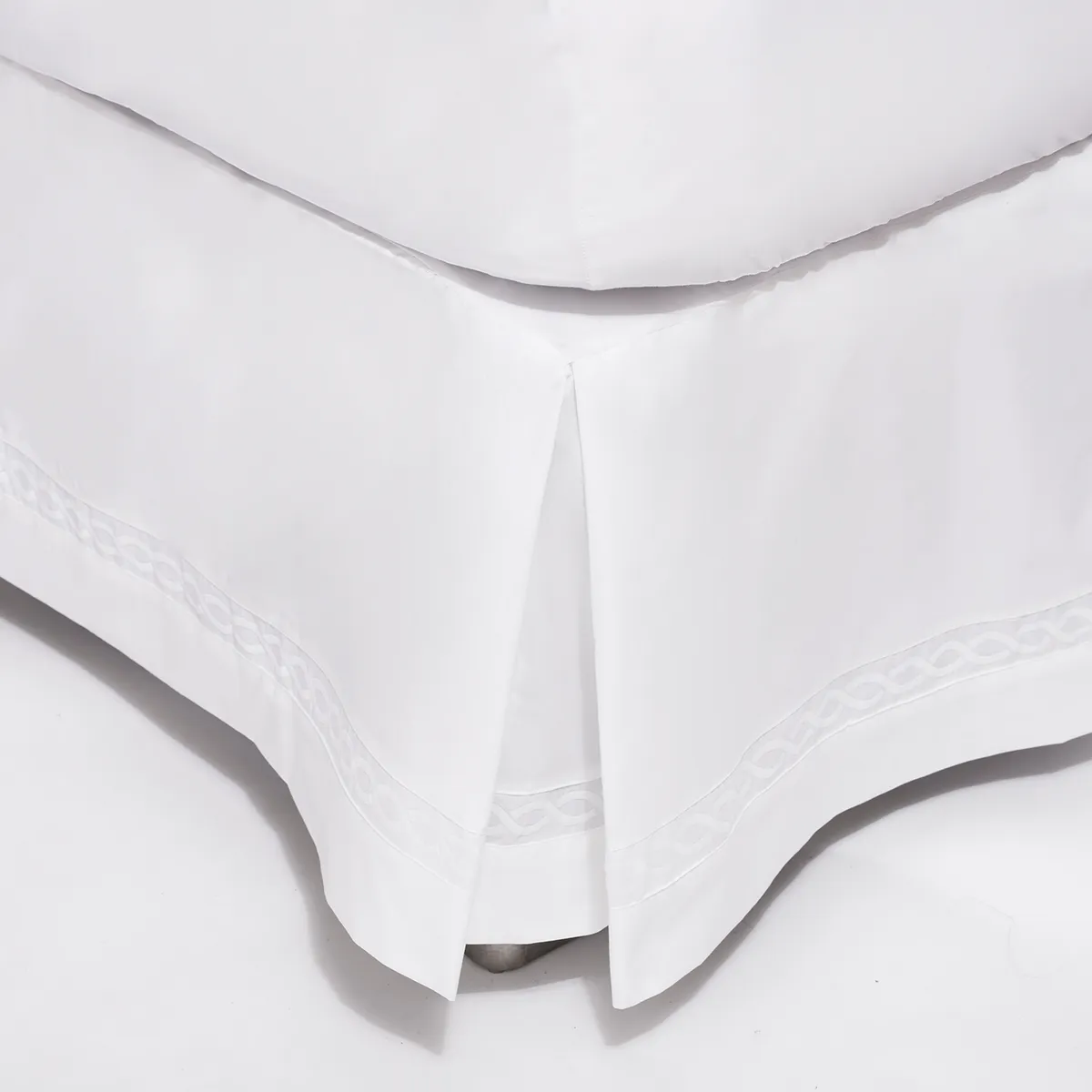 NINA HERRERA - Faldón Básico Trenza Blanco 220 Hilos 1,5 Plaza