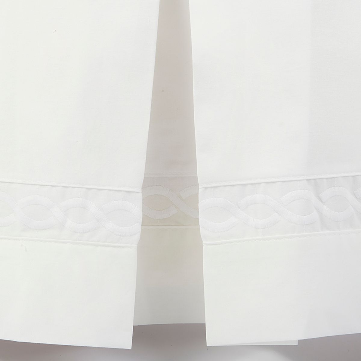 NINA HERRERA - Faldón Básico Trenza Blanco 220 Hilos 1,5 Plaza