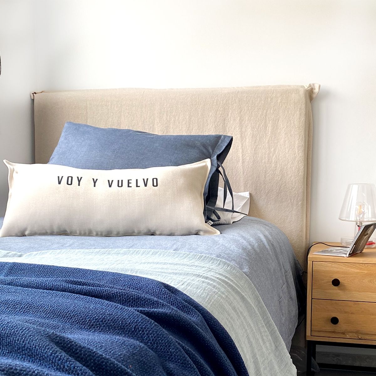 TUYO PRINT - Cojín Voy y vuelvo 70x35