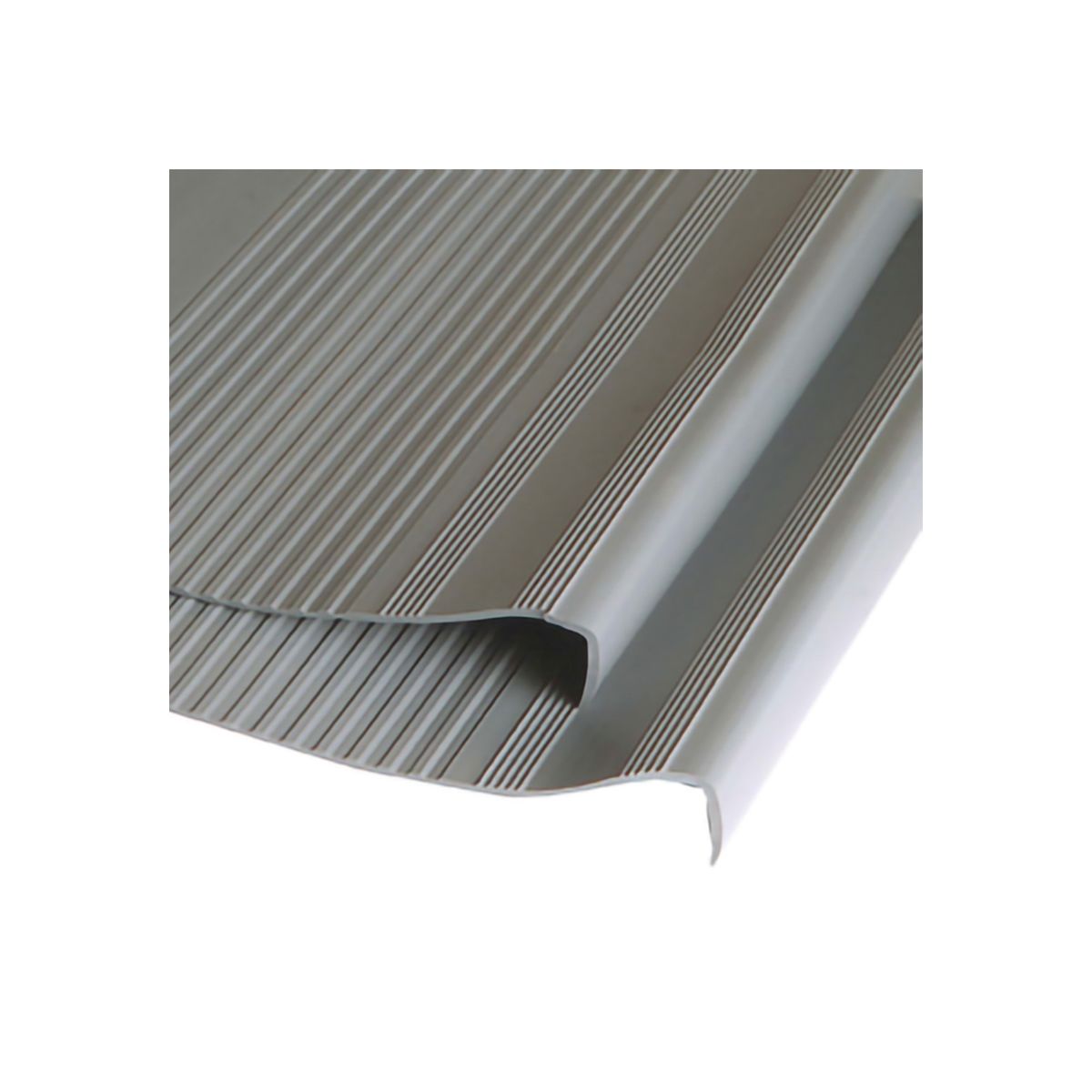 DVP - Grada Estriada Escalera Pvc 0,5x3,0 Mts Gris Dvp