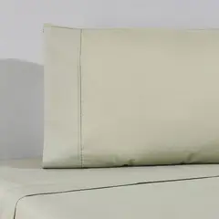 NINA HERRERA - Sábana Básica Lisa Verde Salvia 220 Hilos 1 Plaza