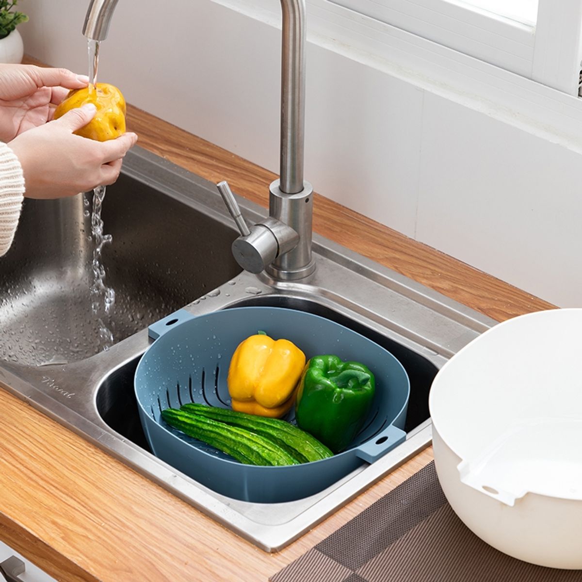 GENERICO - Set Bowl y colador pocillo Color Celeste 7,2 litros 8028.