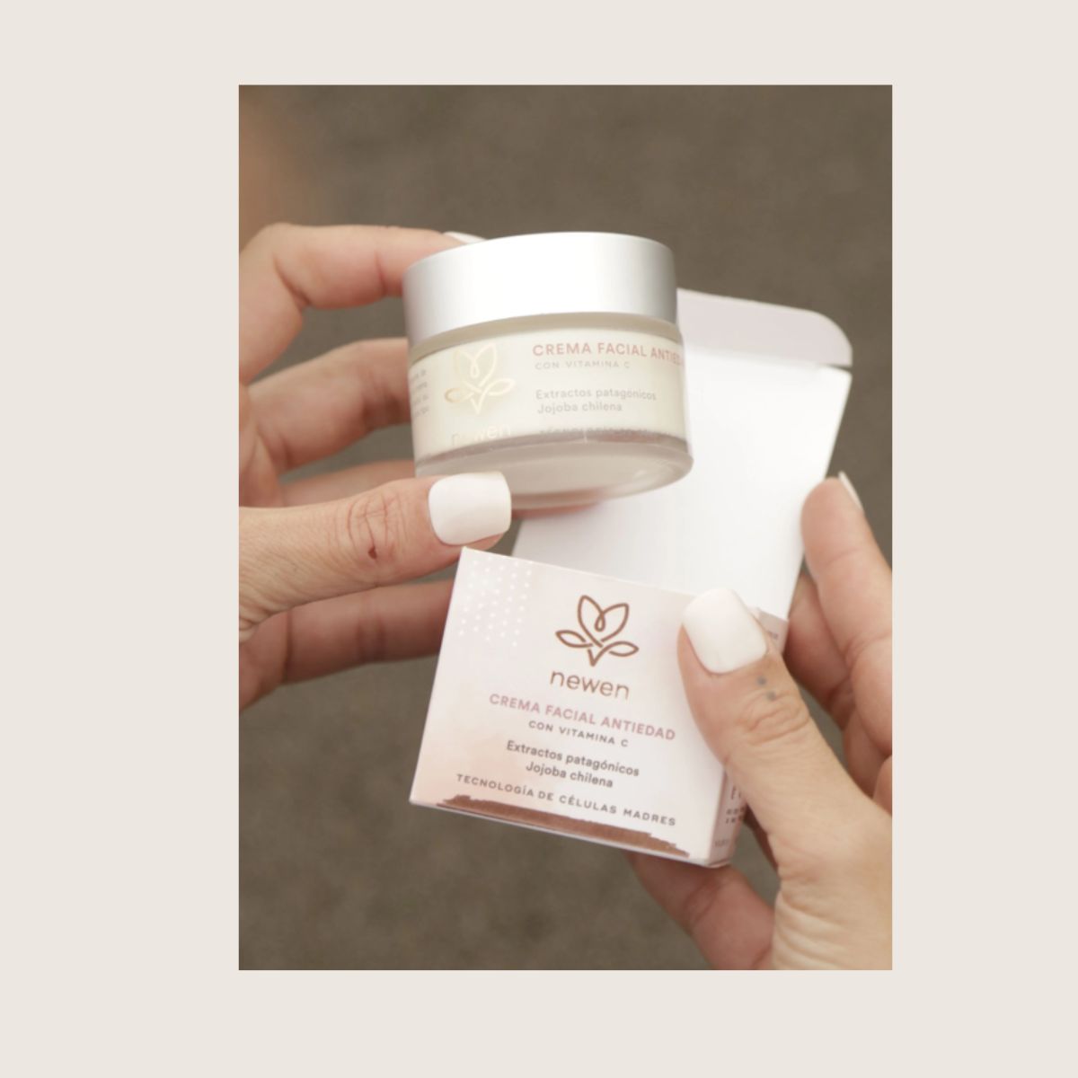 NEWEN - Crema Facial Antiedad Células Madres Newen 50 ml NEWEN