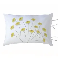 MARGARITA SCHEEL BY CASA ALVARINHO - Funda Almohada Florcitas Amarillas 50 x 70