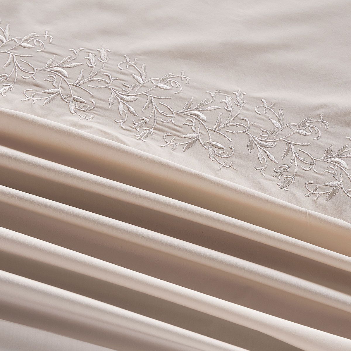 ROSEN - Sábana Rosen 300 Hilos Algodón Bordada Arena King