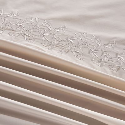 Imagen 2 del producto Sábana 300 Hilos Algodón Bordada Arena King