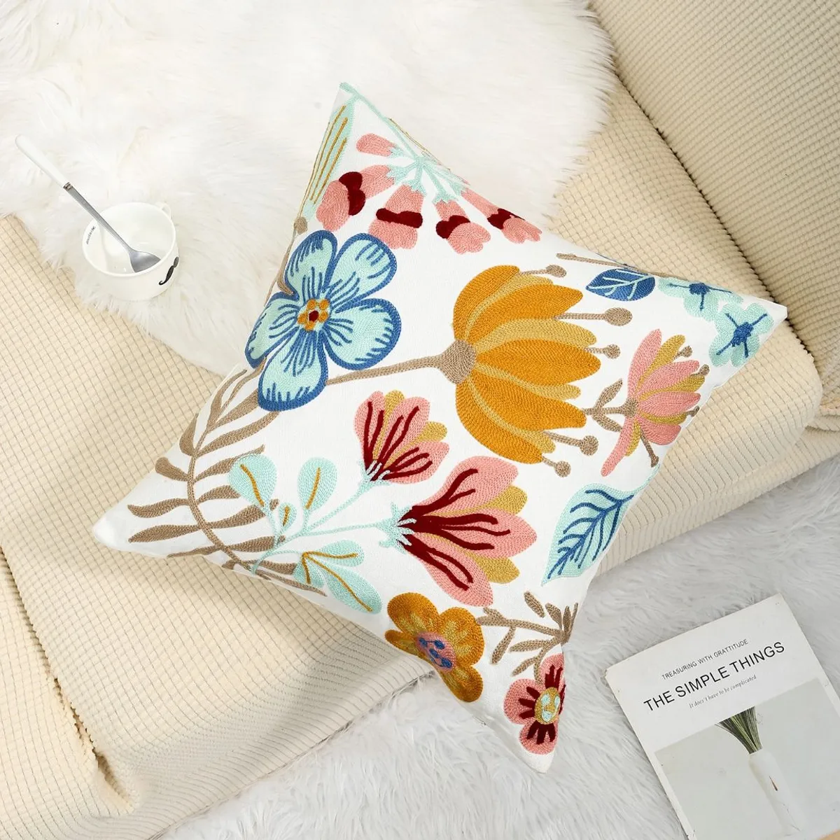 DEKOHOME - Cojín bordado algodón 45x45cm cierre invisible