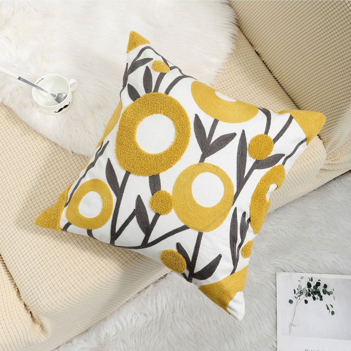 DEKOHOME - Cojín bordado algodón 45x45cm cierre invisible