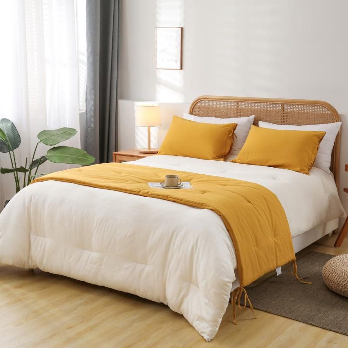 DEKOHOME - Piecera Algodón  acolchada 210x70cm incluye 02 fundas de almohada