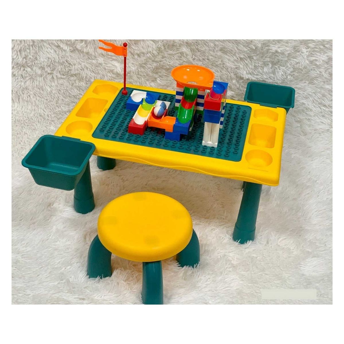 GENERICO - Mesa de construcción Incluye asiento y bloques