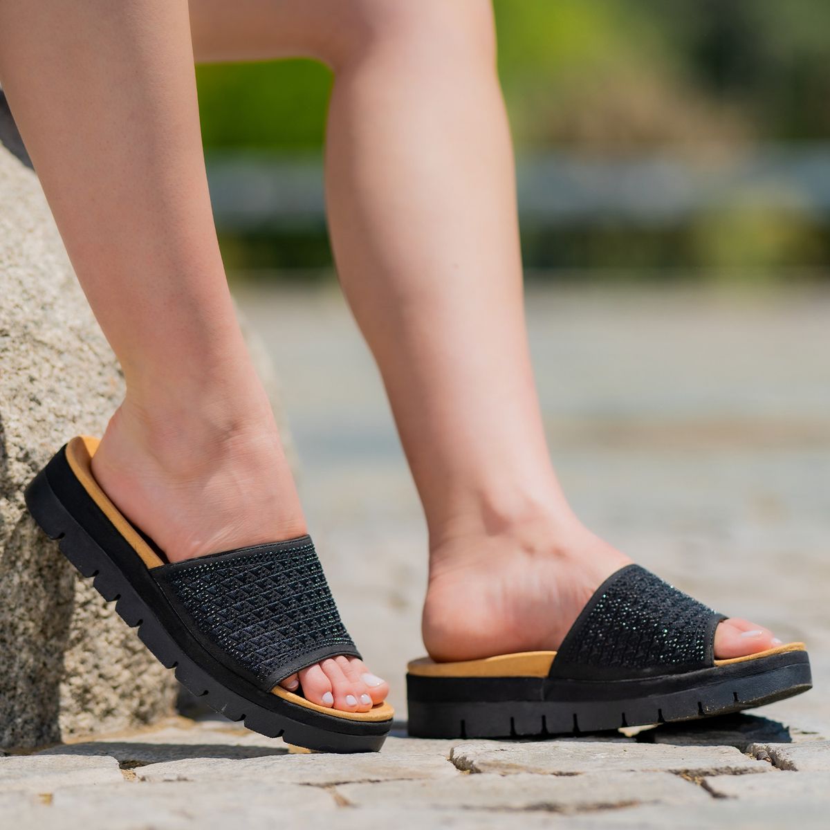 AZALEIA - Sandalia Mujer Relax Negro AZALEIA