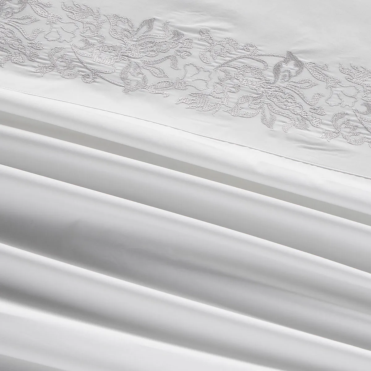 ROSEN - Sábana Rosen 300 Hilos Algodón Bordada Blanco 2 Plazas