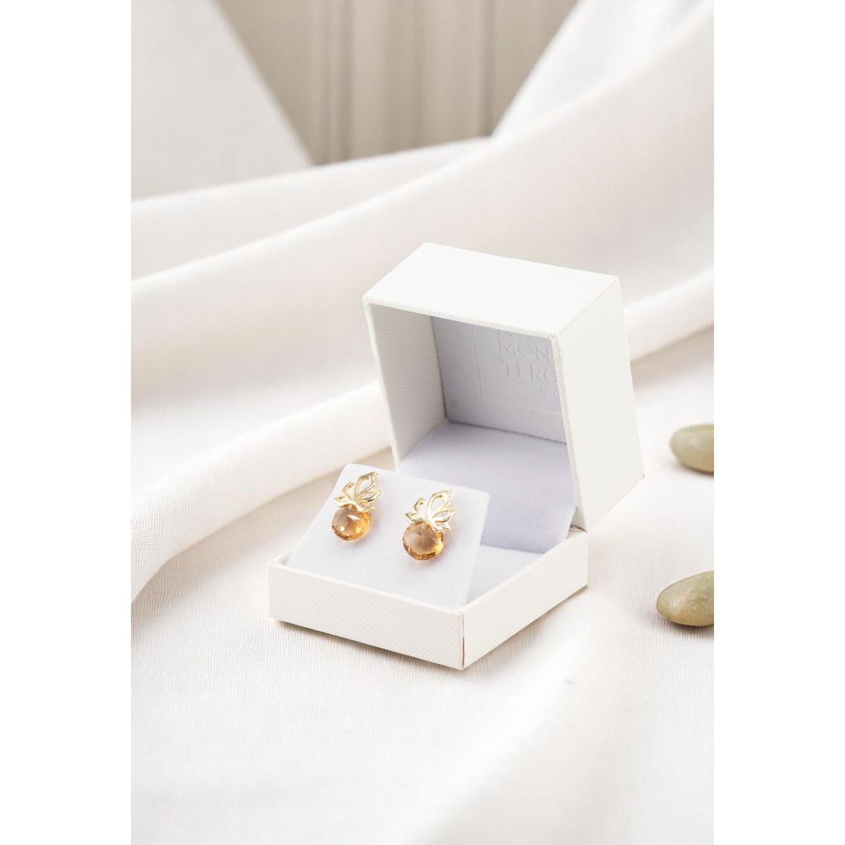 JOYAS MONTERO - Aros Bali Gold 24K creado con cristales de Swarovski® Golden Shadow