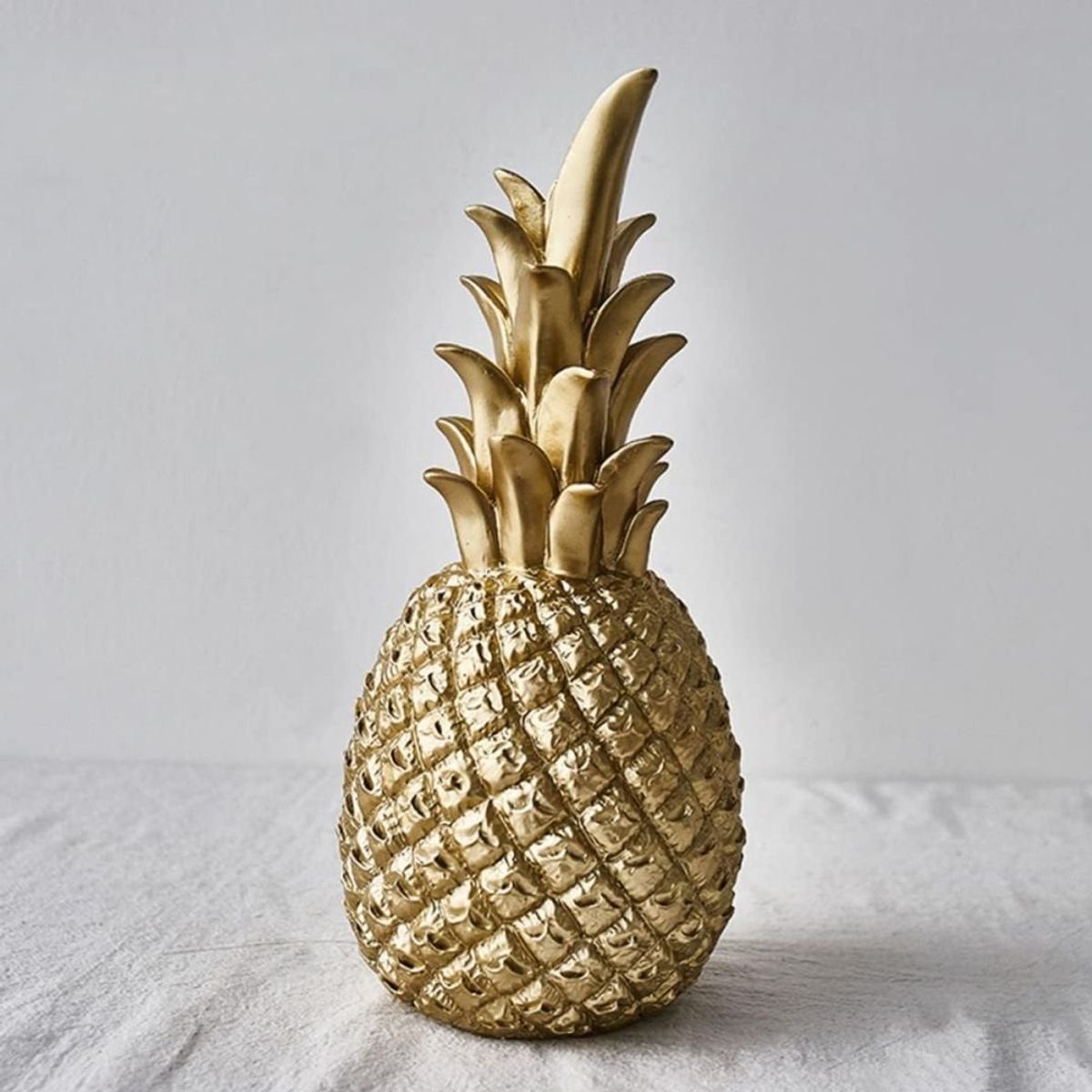 GENERICO - Piña decorativa Dorada