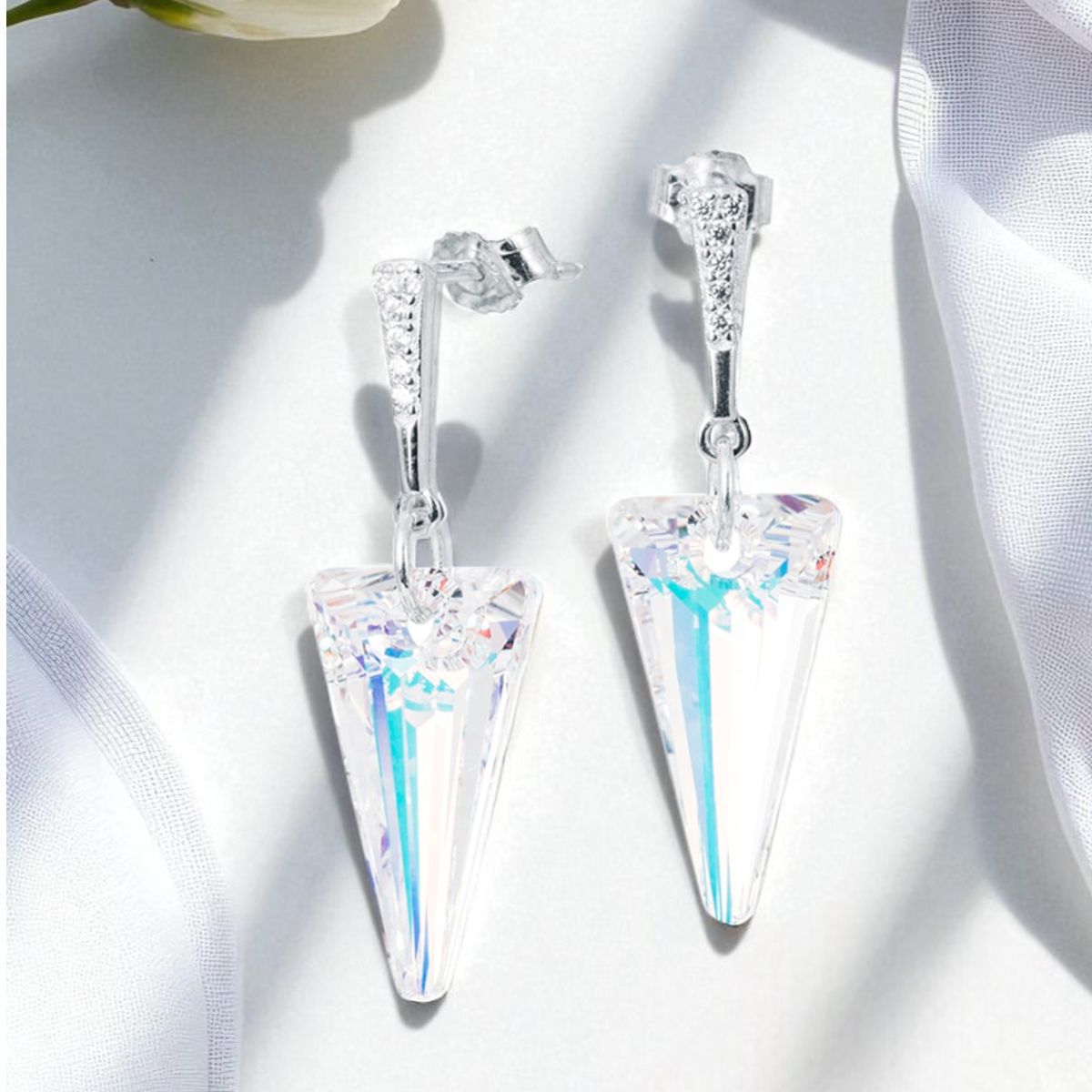 JOYAS MONTERO - Aros Sevilla Plata 925 creado con cristales de Swarovski® Aurora Boreal