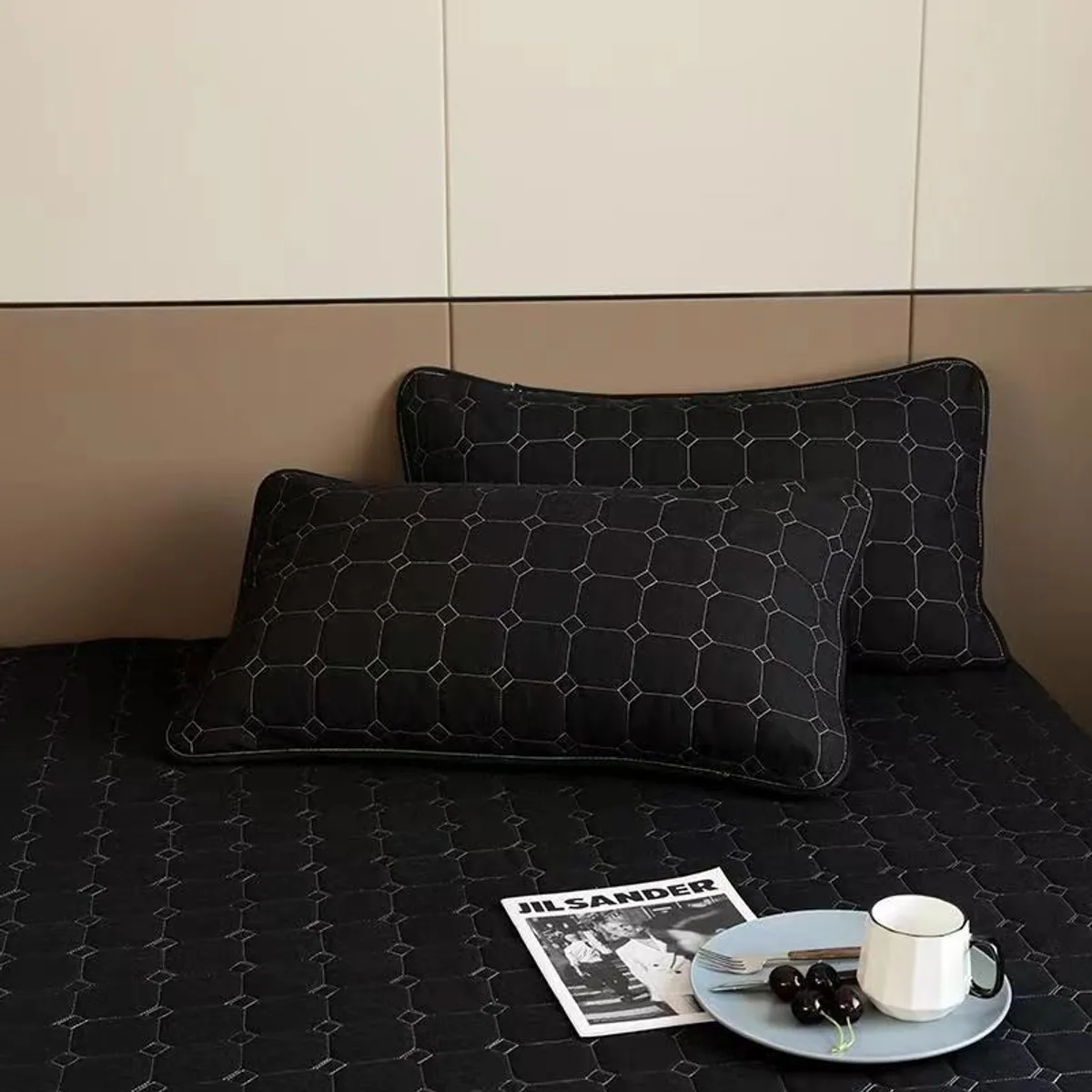 BJ HOGAR - Cubrecama Quilt King Negro Amarillo Reversible