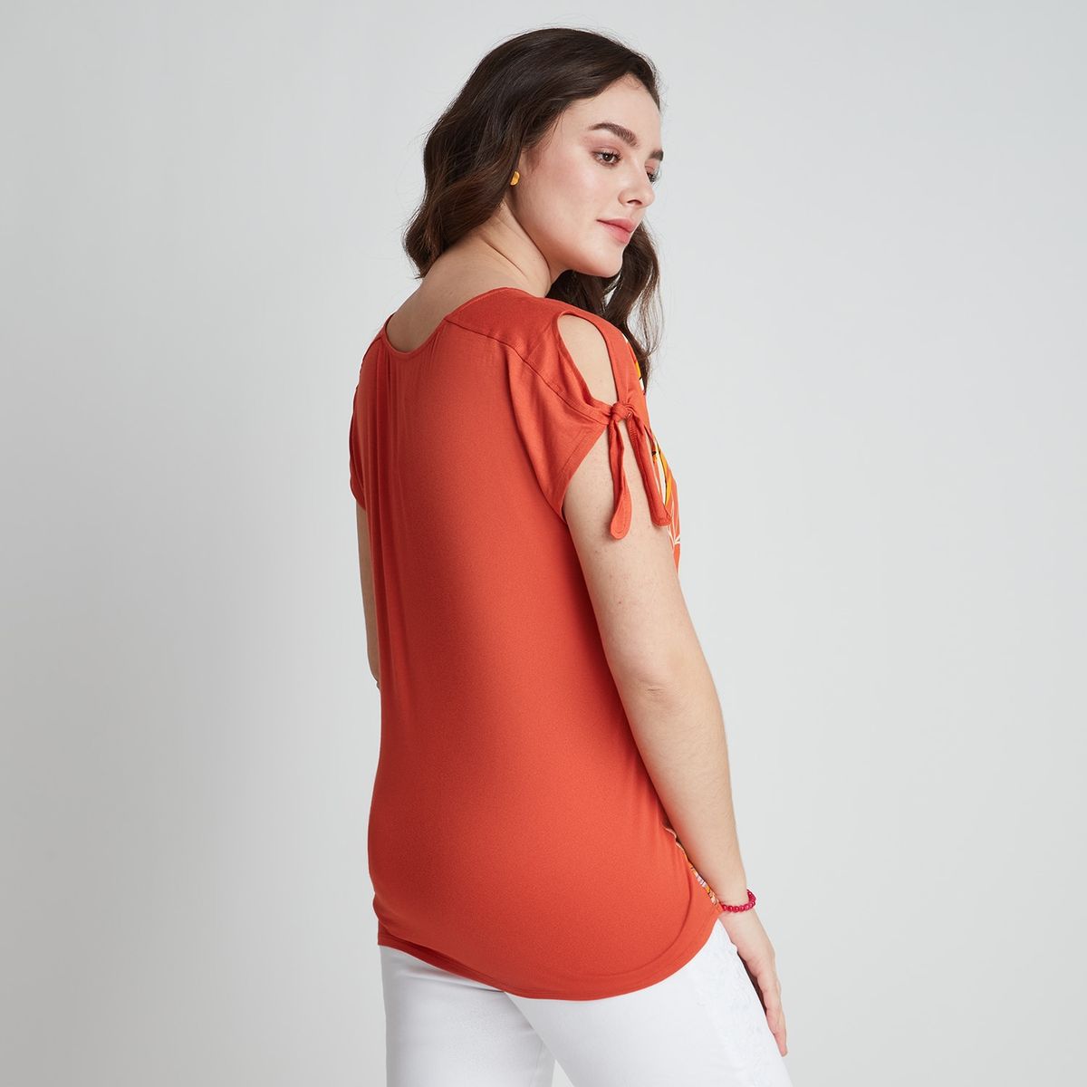 CURVI - Polera Con Nudo En Hombro CURVI