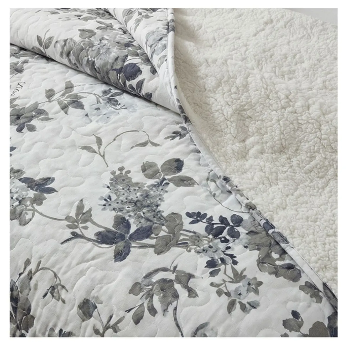 GENERICO - Cubrecama Sherpa 2 Plazas - Blanco Gris Hojas M905