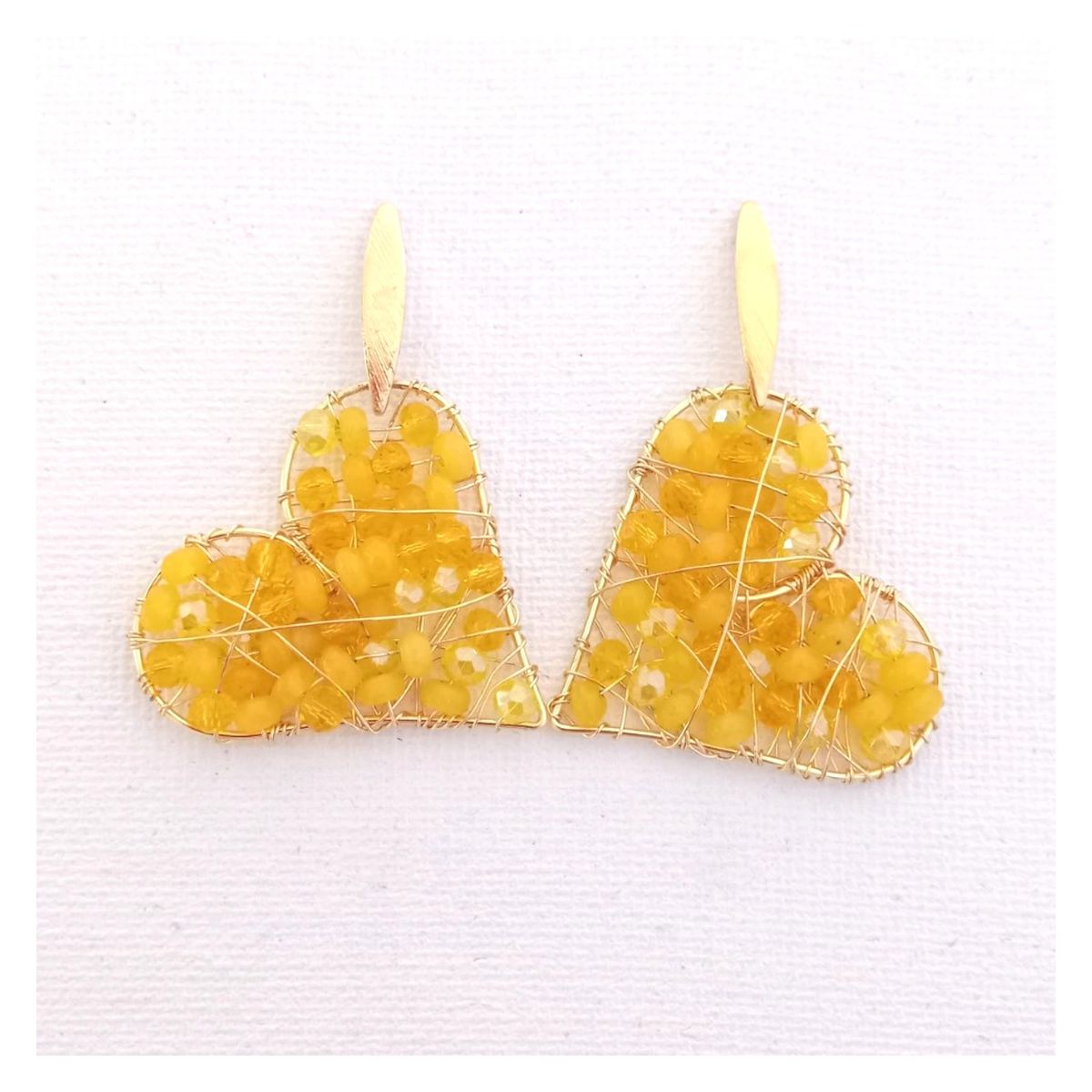 LILY JOYAS - Aros Corazones Amarillos