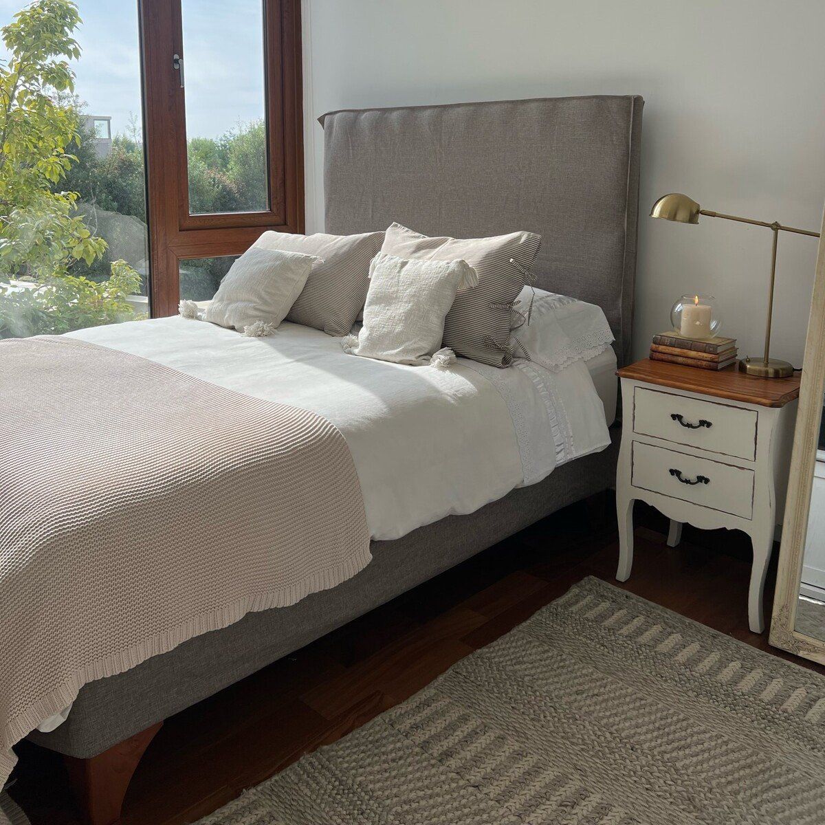 CASA CECILIA - Faldón Elasticado 1.5 Plaza Tostado Oscuro Casa Cecilia