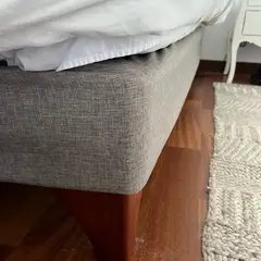 CASA CECILIA - Faldón Elasticado King Tostado Oscuro